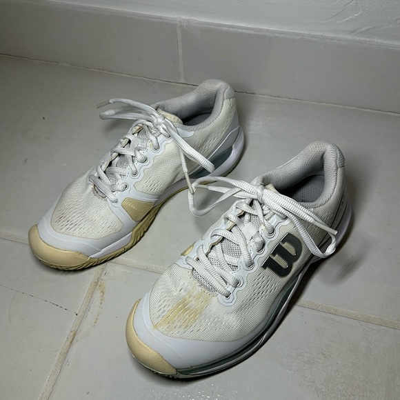 Wilson Rush Pro 3.0 Women’s Size 6W Great Condtion White Tennis Shoes - Picture 1 of 10